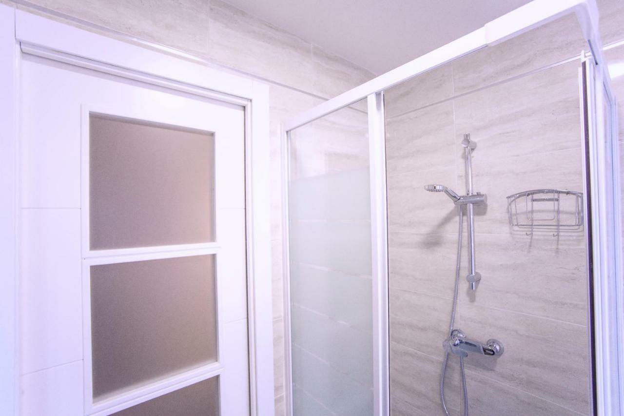 Apartamento Malaga Beach Екстериор снимка